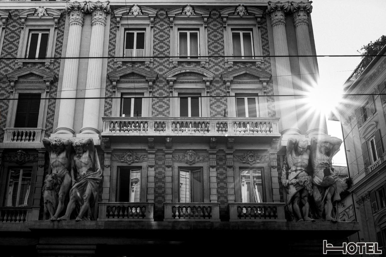Youri Il Magnifico 2* Genua